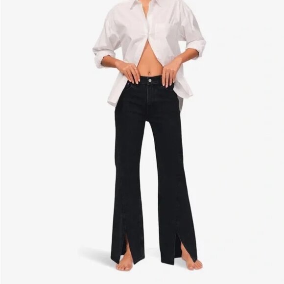 Abercrombie & Fitch Denim - Abercrombie & Fitch The '90s Relaxed Jean High Rise Slit Black Size 33 16L LONG